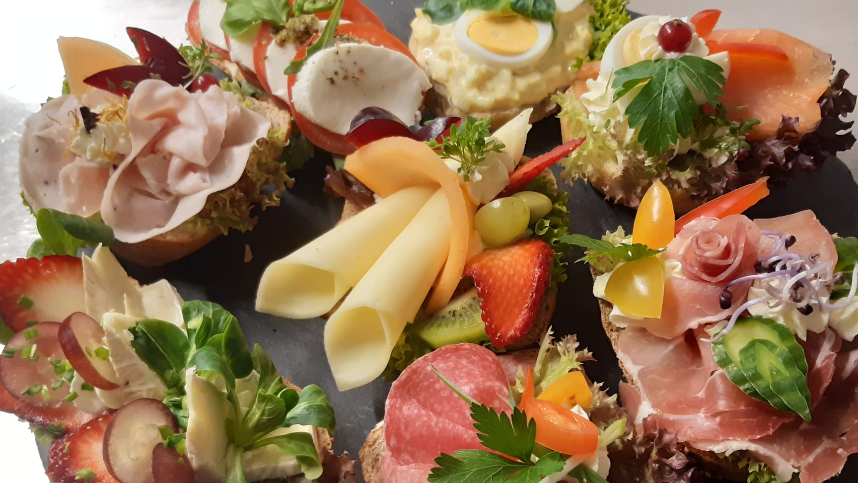 Frühstück im Handelshof